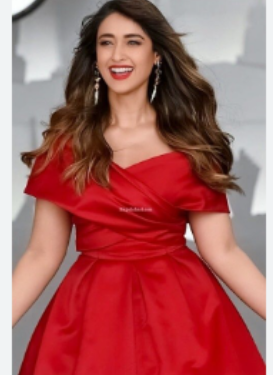 Ileana D’Cruz  